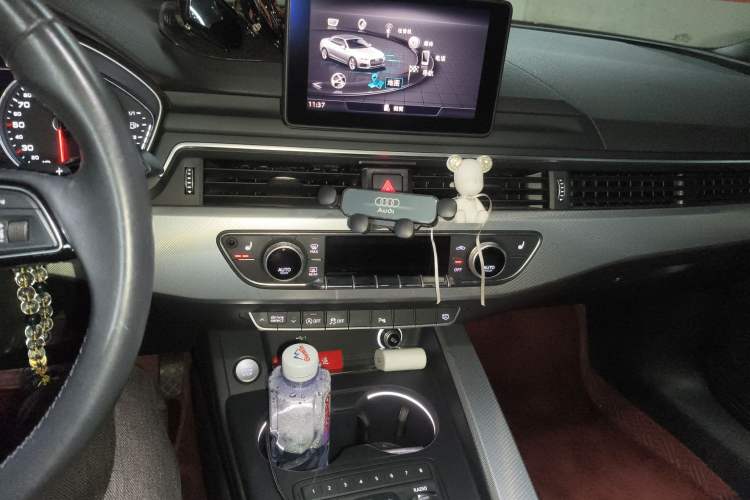 Used Audi A5 2019 Cabriolet 40 TFSI Fashion Edition China V Audio And AC Panel