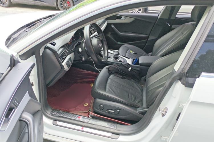 Used Audi A5 2019 Sportback 45 TFSI Fashion Model Driver Seat