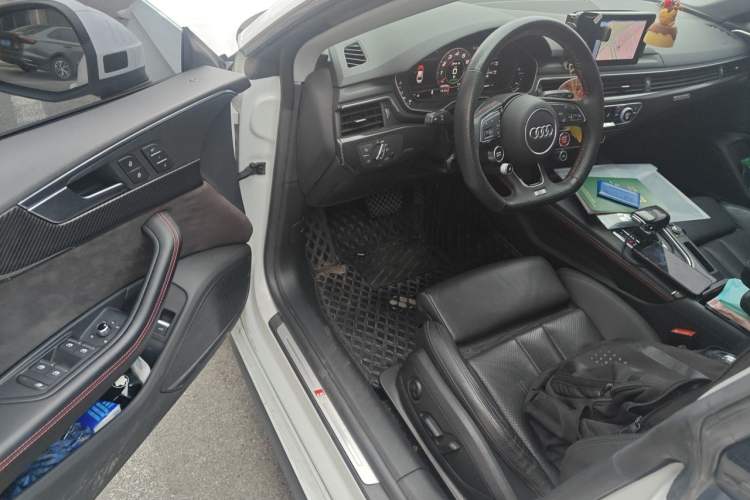 Used Audi A5  Driver Seat