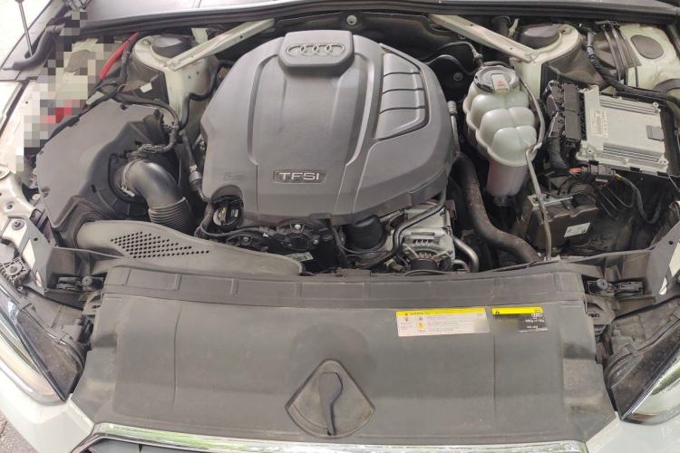Used Audi A5 2019 Sportback 40 TFSI Fashion Model Engine Bay