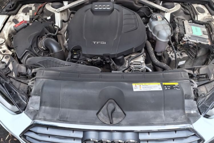 Used Audi A5 2019 Sportback 40 TFSI Fashion Model Engine Bay