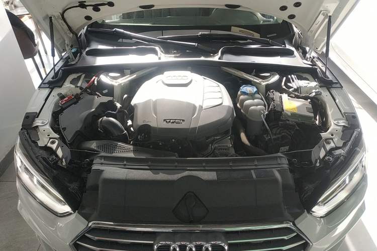 Used Audi A5 2019 Coupe 40 TFSI Fashion Edition China V Emission Standard Engine Bay