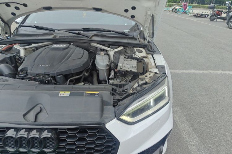 Used Audi A5  Engine Bay Left