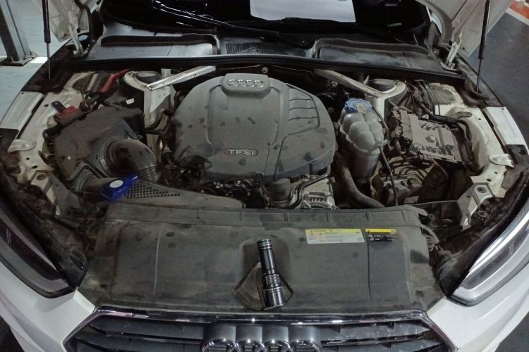 Used Audi A5 2019 Sportback 45 TFSI Fashion Model Engine Bay