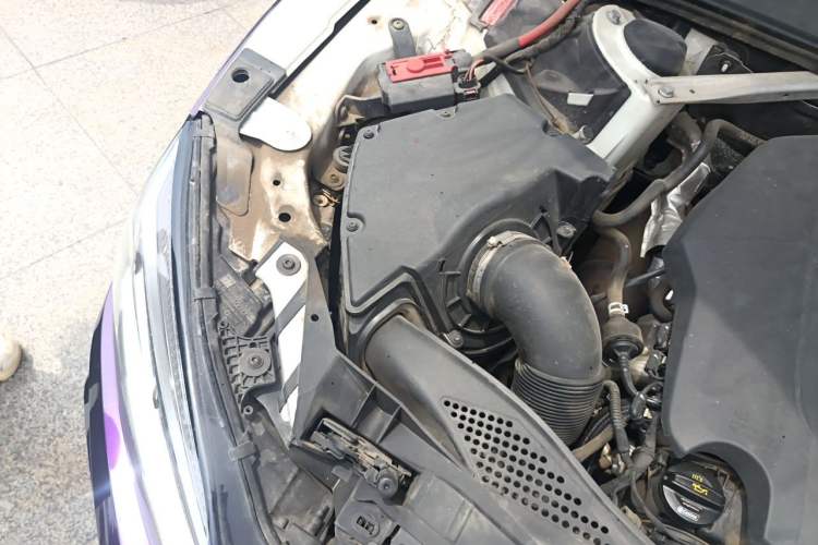 Used Audi A5 2019 Sportback 45 TFSI Sport Edition Engine Bay Right