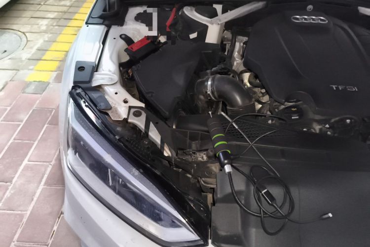 Used Audi A5 2019 Sportback 40 TFSI Fashion Model Engine Bay Right