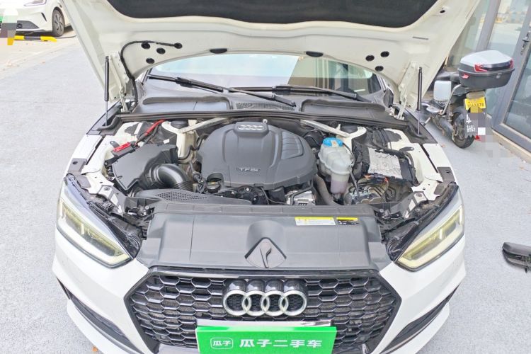 Used Audi A5 2019 Sportback 45 TFSI Fashion Model Engine Bay