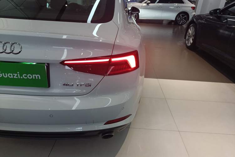 Used Audi A5 2019 Sportback 40 TFSI Fashion Model Exterior 3