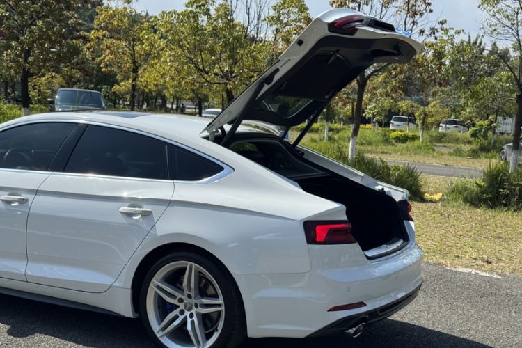 Used Audi A5 2019 Sportback 45 TFSI quattro Sport Model Exterior 3