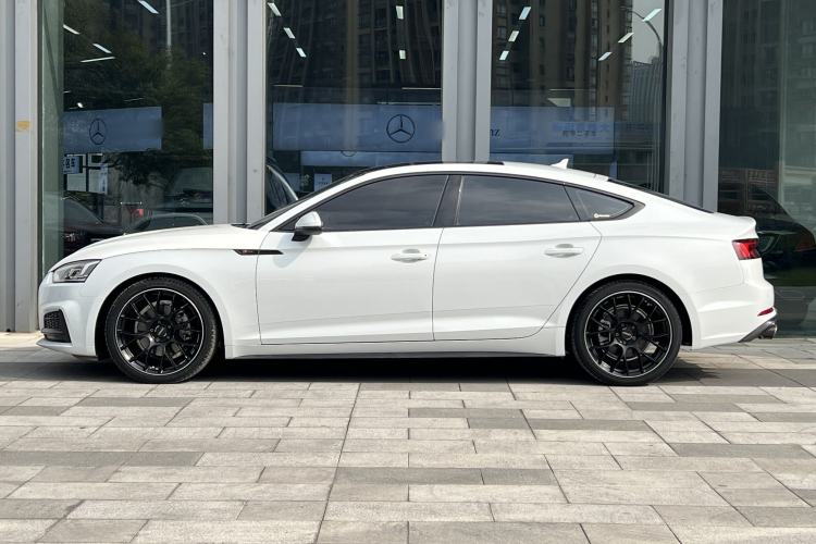 Used Audi A5 2019 Sportback 40 TFSI Fashion Model Exterior 4