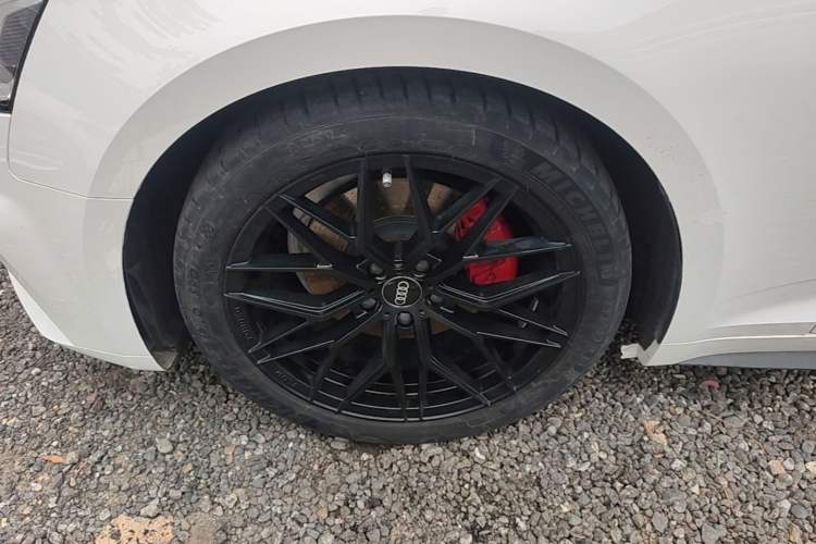 Used Audi A5 2019 Sportback 40 TFSI Fashion Model Exterior 4