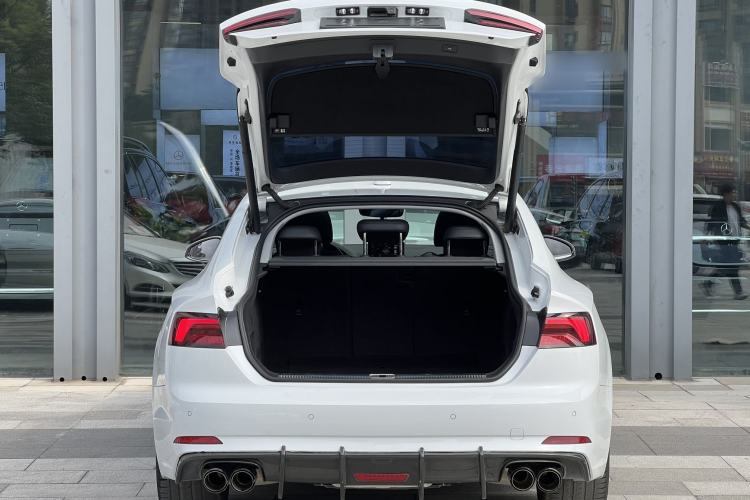 Used Audi A5 2019 Sportback 40 TFSI Fashion Model Exterior 6