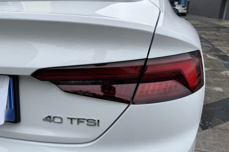 Used Audi A5 2019 Sportback 40 TFSI Fashion Model Exterior 9