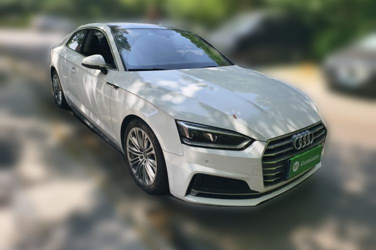 Used Audi A5 2019 Coupe 40 TFSI Fashion Edition China V Emission Standard Front Right 45 Deg