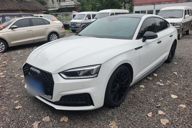 Ojetý Audi A5 2019 Sportback 40 TFSI Fashion Model