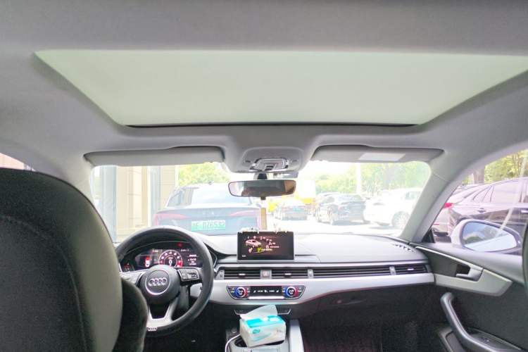 Used Audi A5 2019 Sportback 45 TFSI Fashion Model Headliner