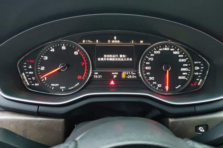 Used Audi A5 2019 Sportback 40 TFSI Fashion Model Instrument Cluster