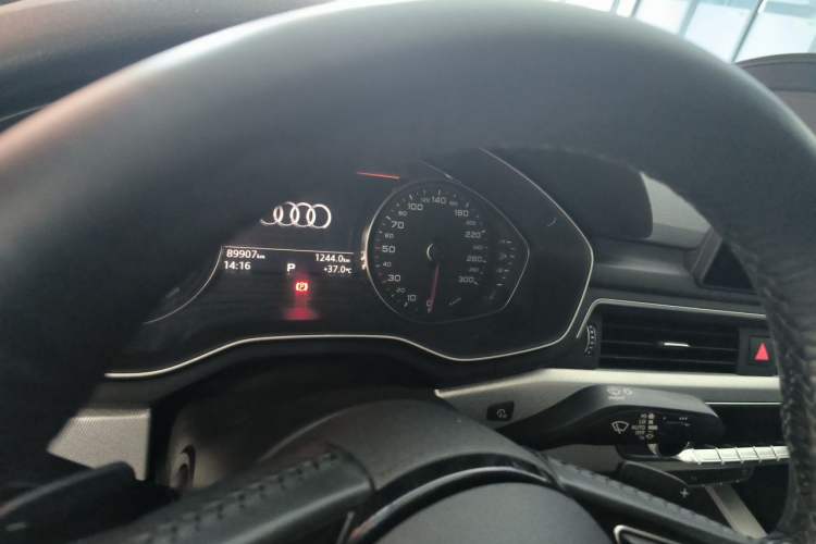 Used Audi A5 2019 Sportback 40 TFSI Fashion Model Instrument Cluster