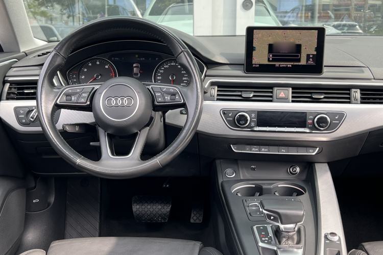 Used Audi A5 2019 Sportback 40 TFSI Fashion Model Interior 1