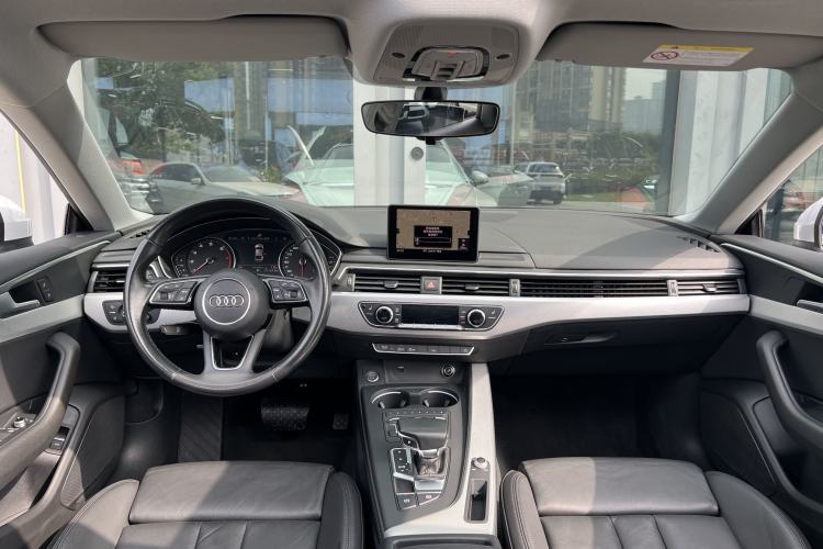 Used Audi A5 2019 Sportback 40 TFSI Fashion Model Interior 2