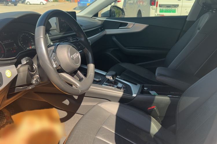 Used Audi A5 2019 Sportback 40 TFSI Fashion Model Interior 2
