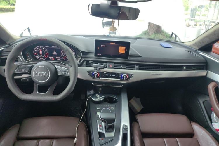 Used Audi A5 2019 Sportback 45 TFSI quattro Sport Model Interior 2
