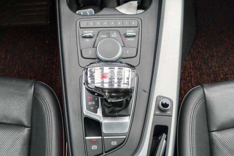 Used Audi A5 2019 Sportback 40 TFSI Fashion Model Interior 4