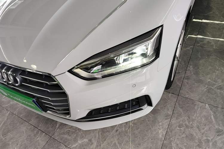 Used Audi A5 2019 Coupe 40 TFSI Fashion Edition China V Emission Standard Left Front Headlight
