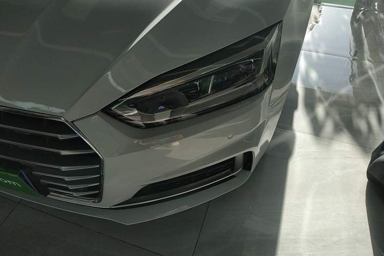 Used Audi A5 2019 Coupe 40 TFSI Fashion Edition China V Emission Standard Left Front Headlight