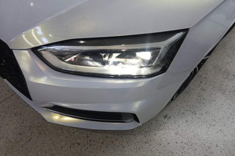 Used Audi A5 2019 Coupe 40 TFSI Fashion Edition China V Emission Standard Left Front Headlight
