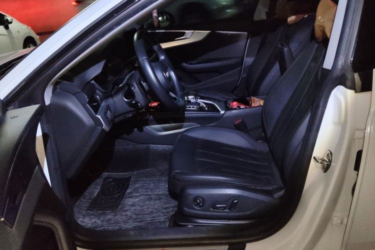 Used Audi A5 2019 Sportback 40 TFSI Fashion Model Left Front Seat