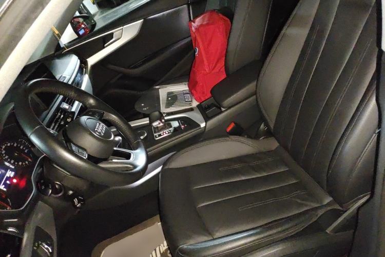 Used Audi A5 2019 Sportback 40 TFSI Fashion Model Left Front Seat