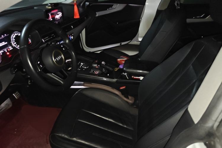 Used Audi A5 2019 Sportback 40 TFSI Fashion Model Left Front Seat