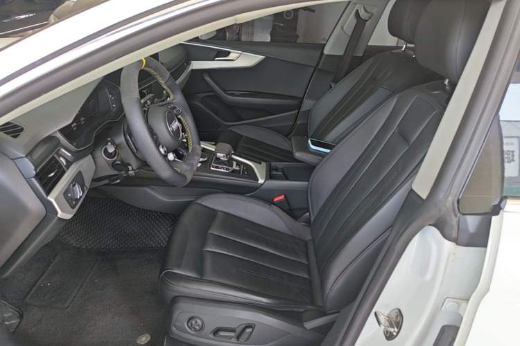 Used Audi A5 2019 Sportback 45 TFSI Fashion Model Left Front Seat