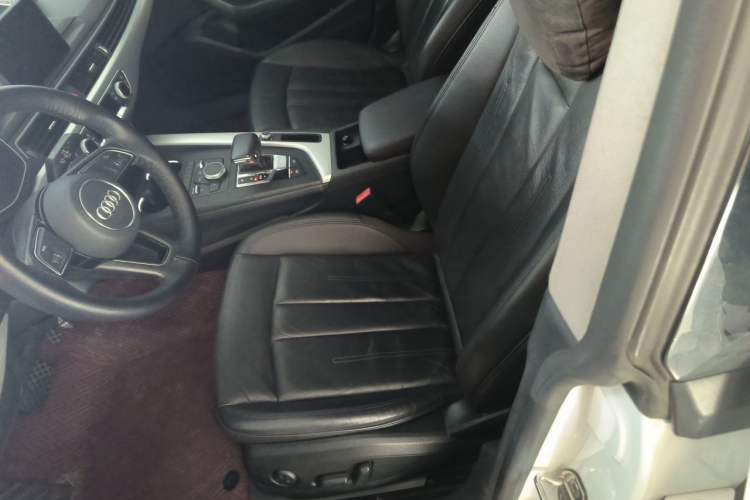 Used Audi A5 2019 Sportback 40 TFSI Fashion Model Left Front Seat