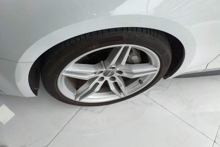 Used Audi A5 2019 Sportback 45 TFSI quattro Sport Model Left Front Wheel Hub