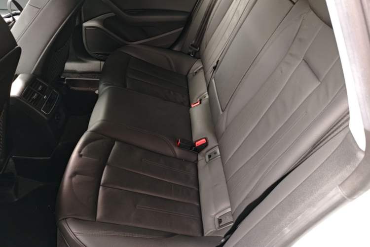 Used Audi A5 2019 Sportback 40 TFSI Fashion Model Left Rear Seat