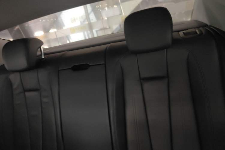 Used Audi A5 2019 Coupe 40 TFSI Fashion Edition China V Emission Standard Left Rear Seat