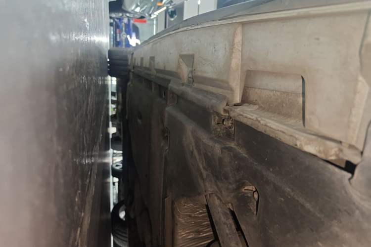 Used Audi A5 2019 Sportback 40 TFSI Fashion Model Left Side Sill