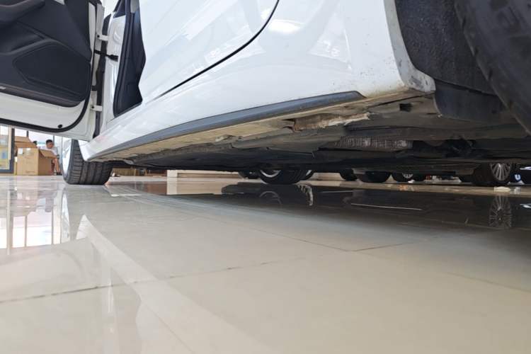 Used Audi A5 2019 Sportback 45 TFSI Fashion Model Left Side Sill