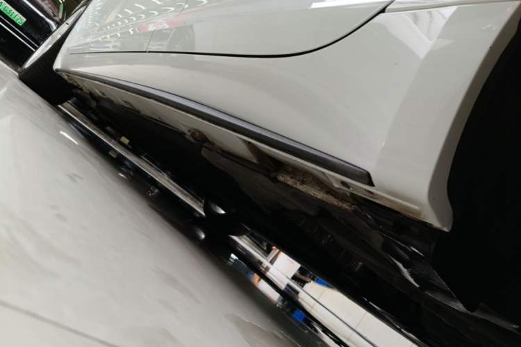 Used Audi A5 2019 Sportback 40 TFSI Fashion Model Left Side Sill