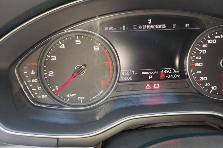 Used Audi A5 2019 Sportback 40 TFSI Fashion Model Odometer Close Up