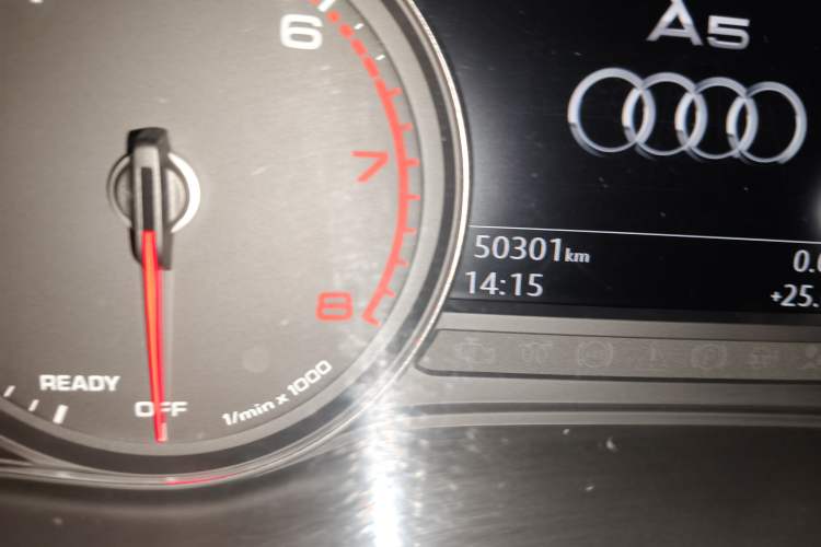 Used Audi A5 2019 Sportback 40 TFSI Fashion Model Odometer Close Up