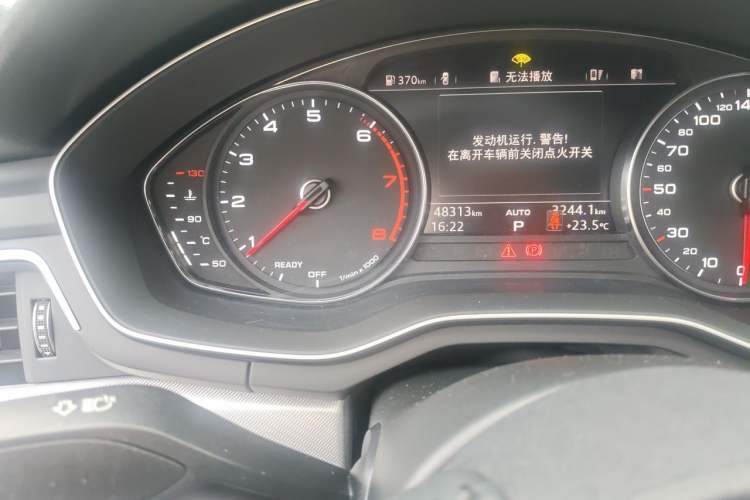 Used Audi A5 2019 Sportback 40 TFSI Fashion Model Odometer Close Up