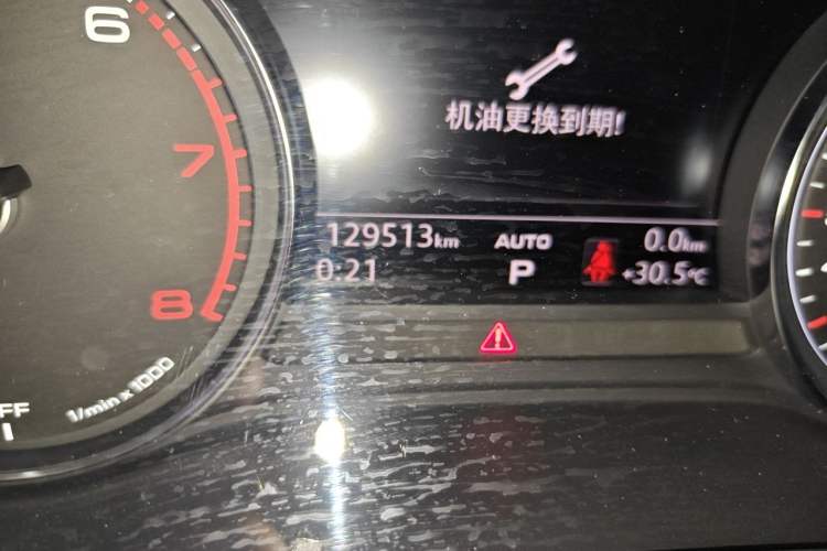 Used Audi A5 2019 Sportback 40 TFSI Fashion Model Odometer Close Up
