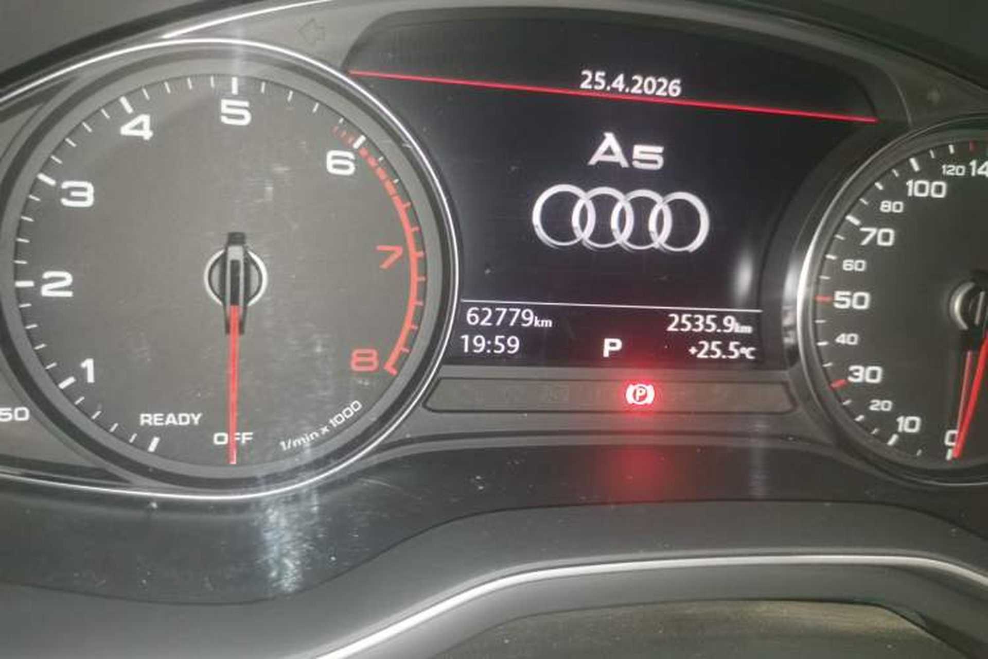 Used Audi A5 2019 Sportback 40 TFSI Fashion Model Odometer Close Up