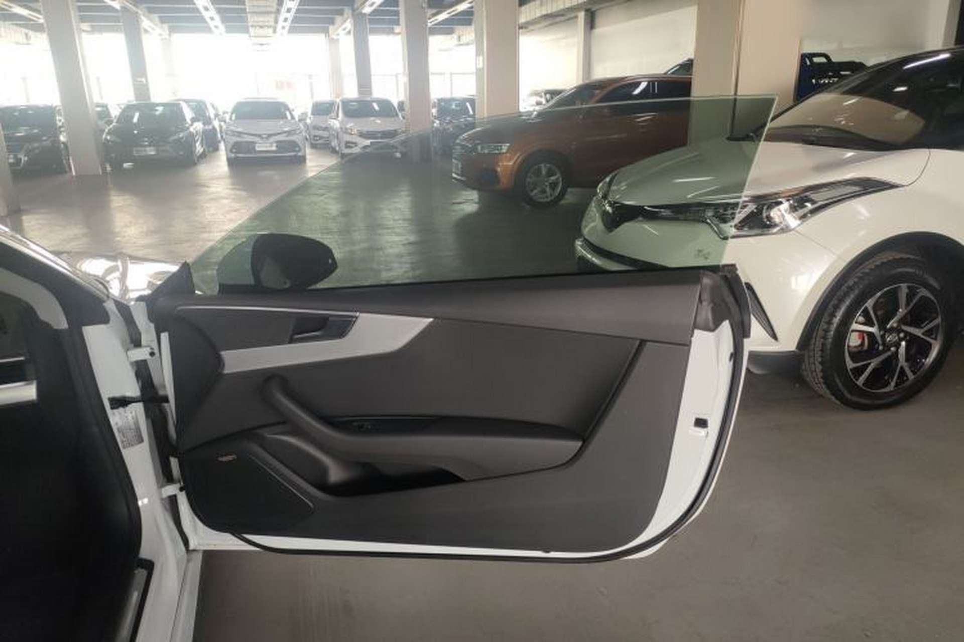 Used Audi A5 2019 Coupe 40 TFSI Fashion Edition China V Emission Standard Right Front Door Interior