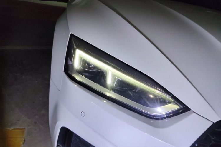 Used Audi A5 2019 Sportback 40 TFSI Fashion Model Right Front Headlight