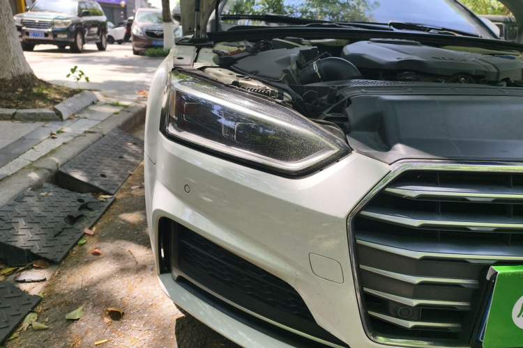 Used Audi A5 2019 Coupe 40 TFSI Fashion Edition China V Emission Standard Right Front Headlight