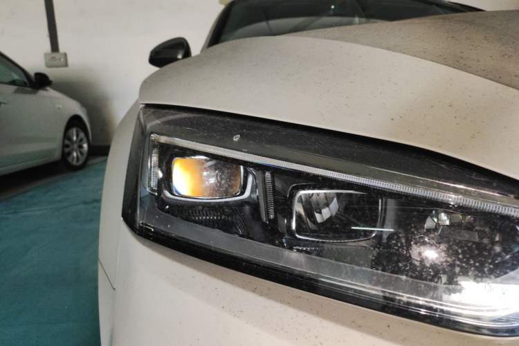 Used Audi A5 2019 Sportback 40 TFSI Fashion Model Right Front Headlight